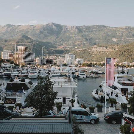 Regina Apartments Μπούντβα Εξωτερικό φωτογραφία