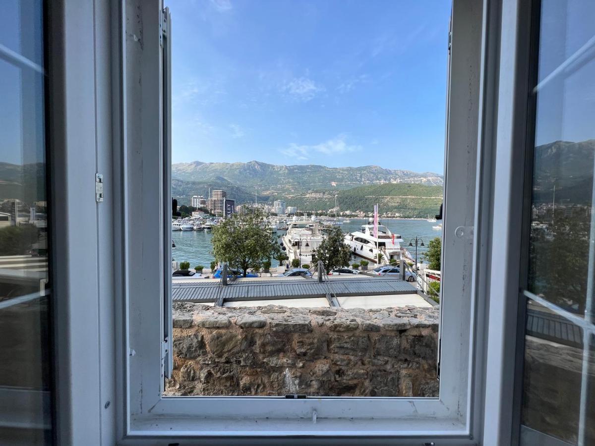 Regina Apartments Μπούντβα Εξωτερικό φωτογραφία