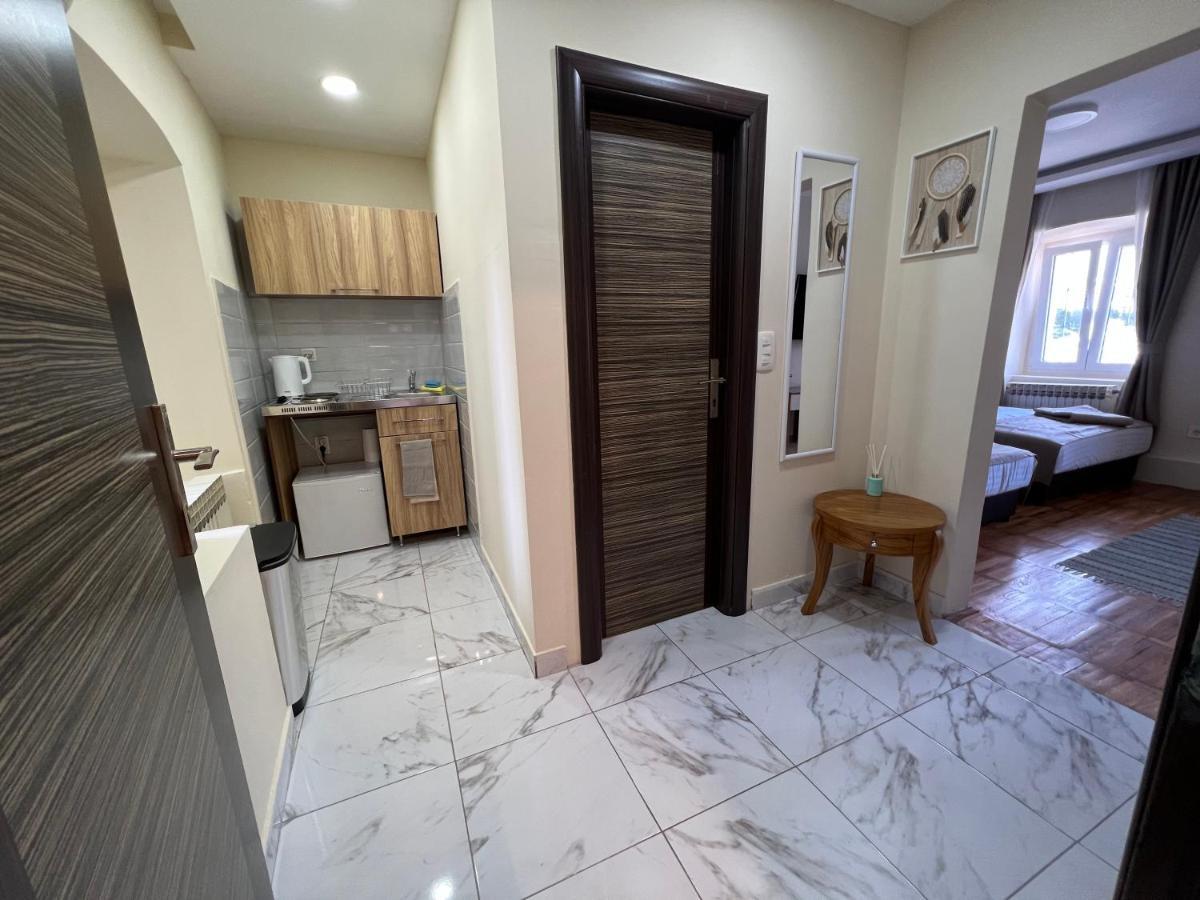 Regina Apartments Μπούντβα Εξωτερικό φωτογραφία
