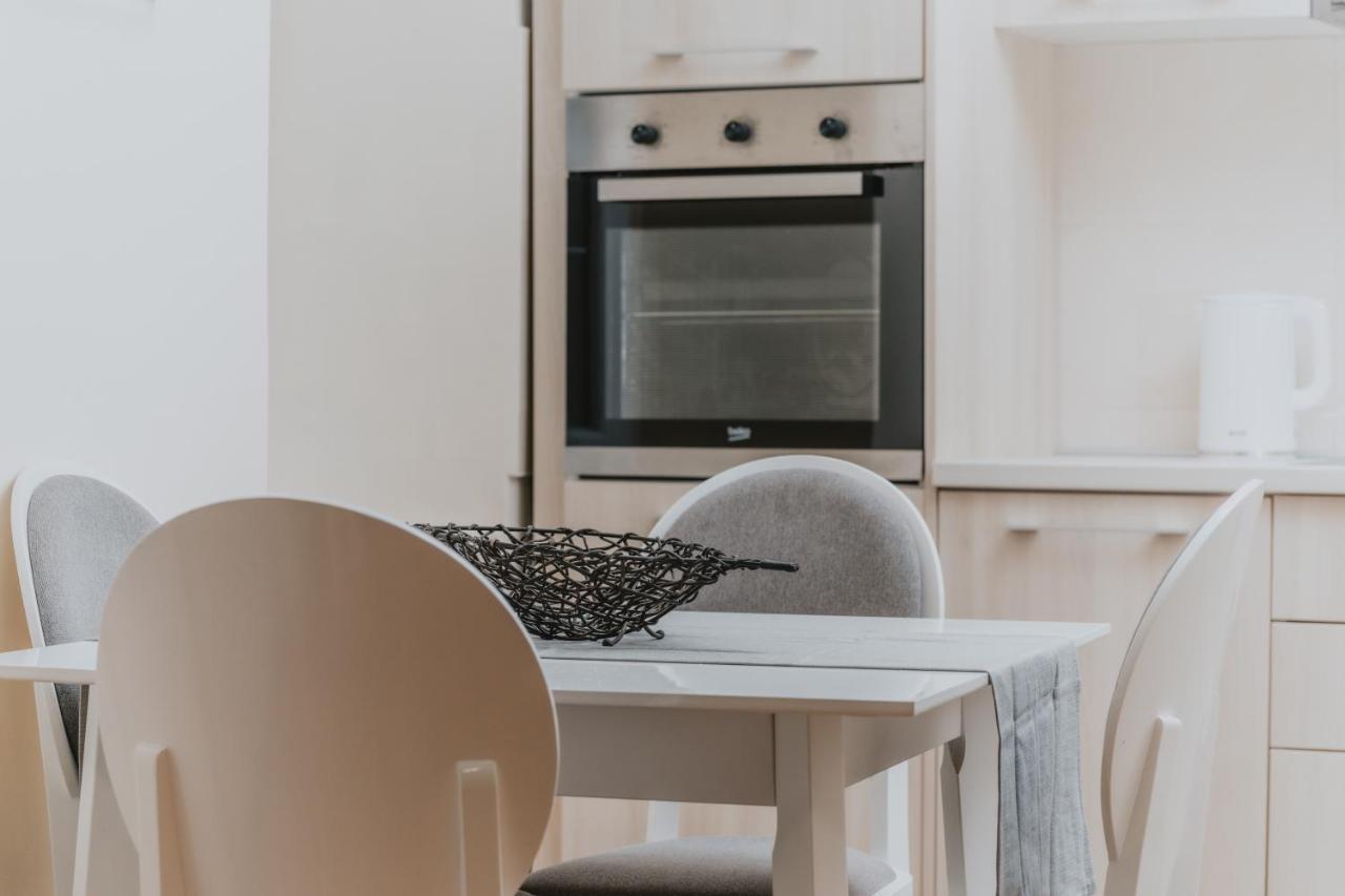 Regina Apartments Μπούντβα Εξωτερικό φωτογραφία